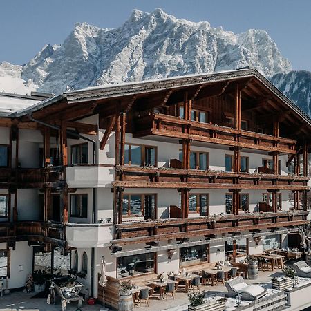 Alpenappartements Cristall Ehrwald Exterior photo