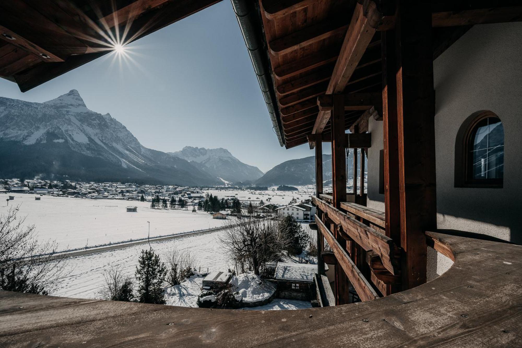 Alpenappartements Cristall Ehrwald Exterior photo